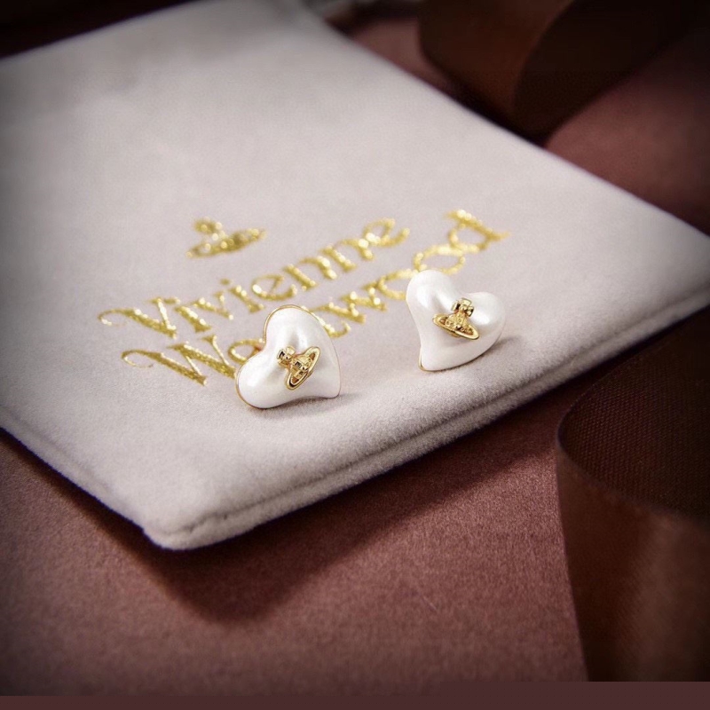 VIVIENNE WESTWOOD